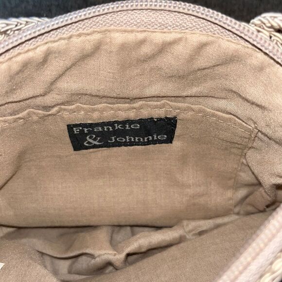 Frankie and Johnnie Textured Tan/beige Knitted Crossbody with Matching Wallet - Picture 9 of 10